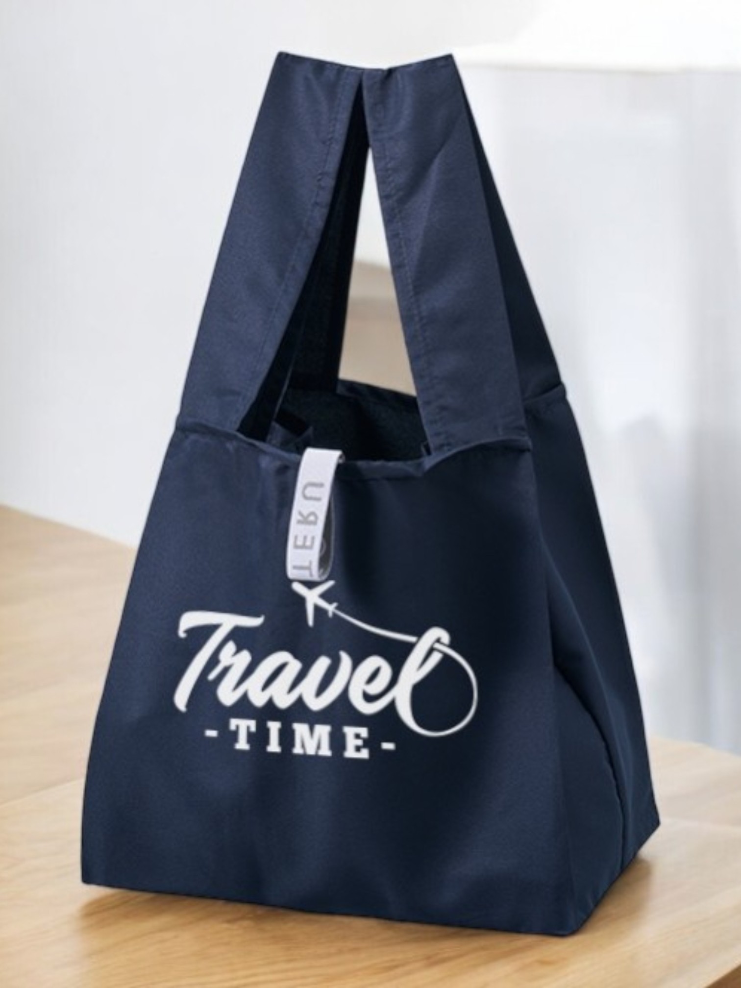 クルリトセルフレジで使いやすいスクエアデリバッグ