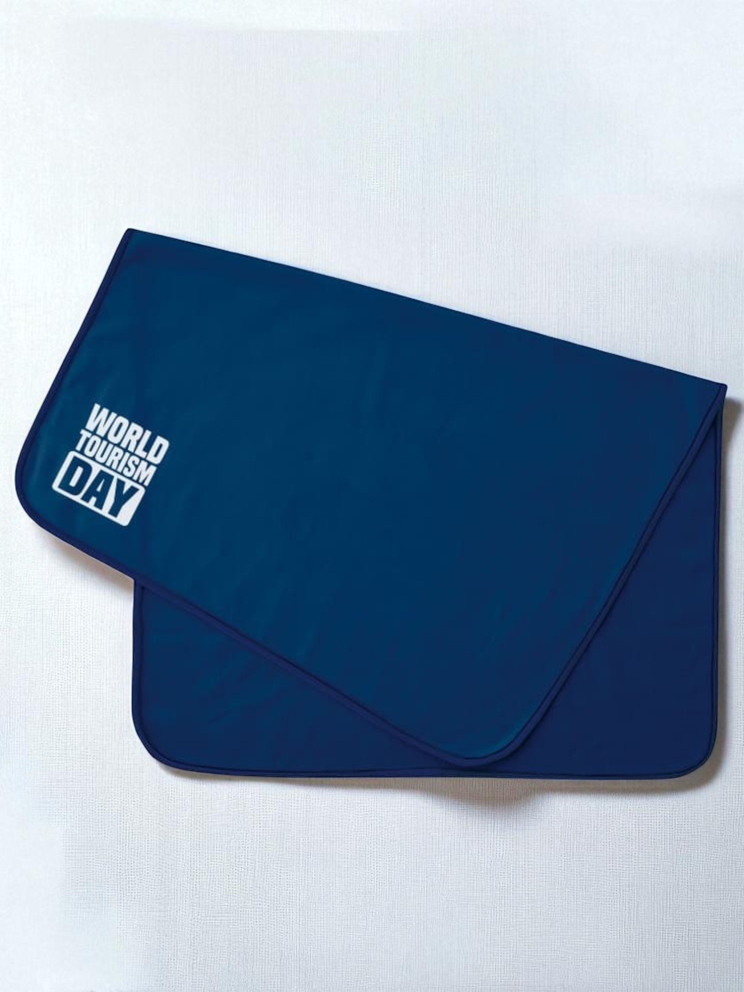 フリースベーシックブランケットラージ