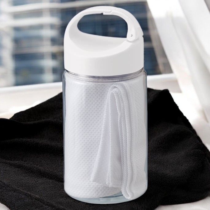 涼感フェイスタオル抗菌タイプ（ボトルケース付）