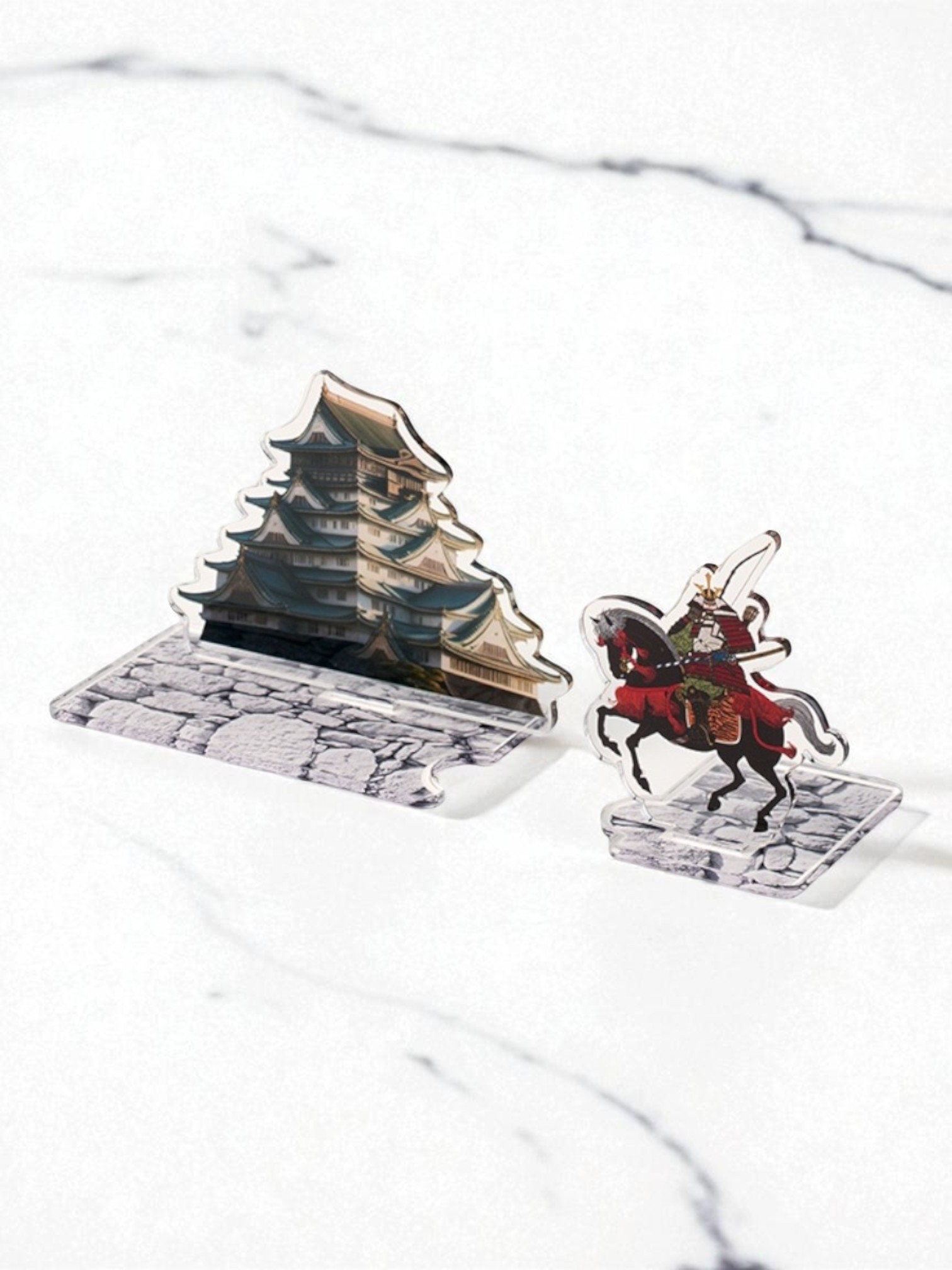 つながるアクリルスタンド