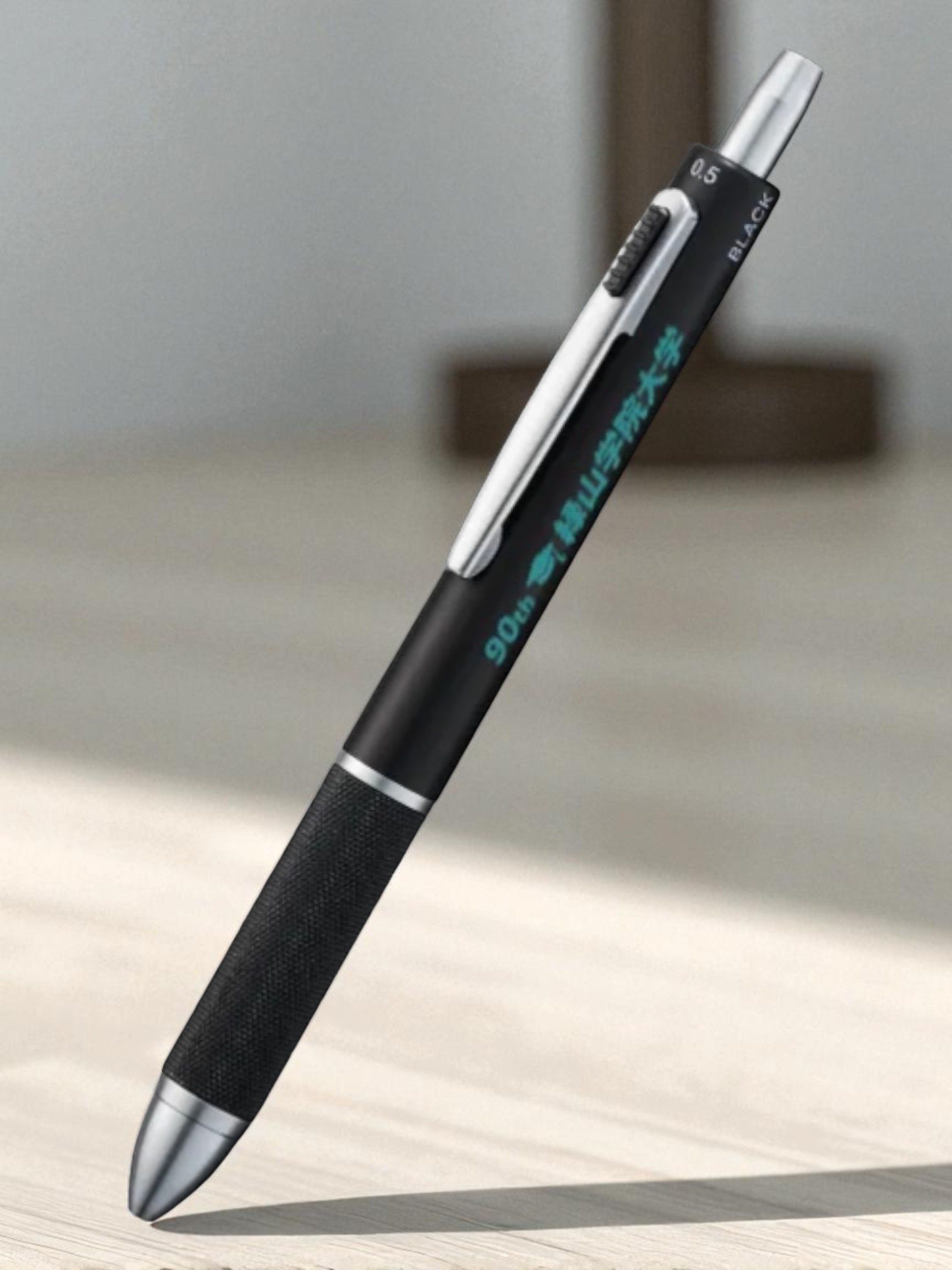 4アクションペンメタル（ケース付）