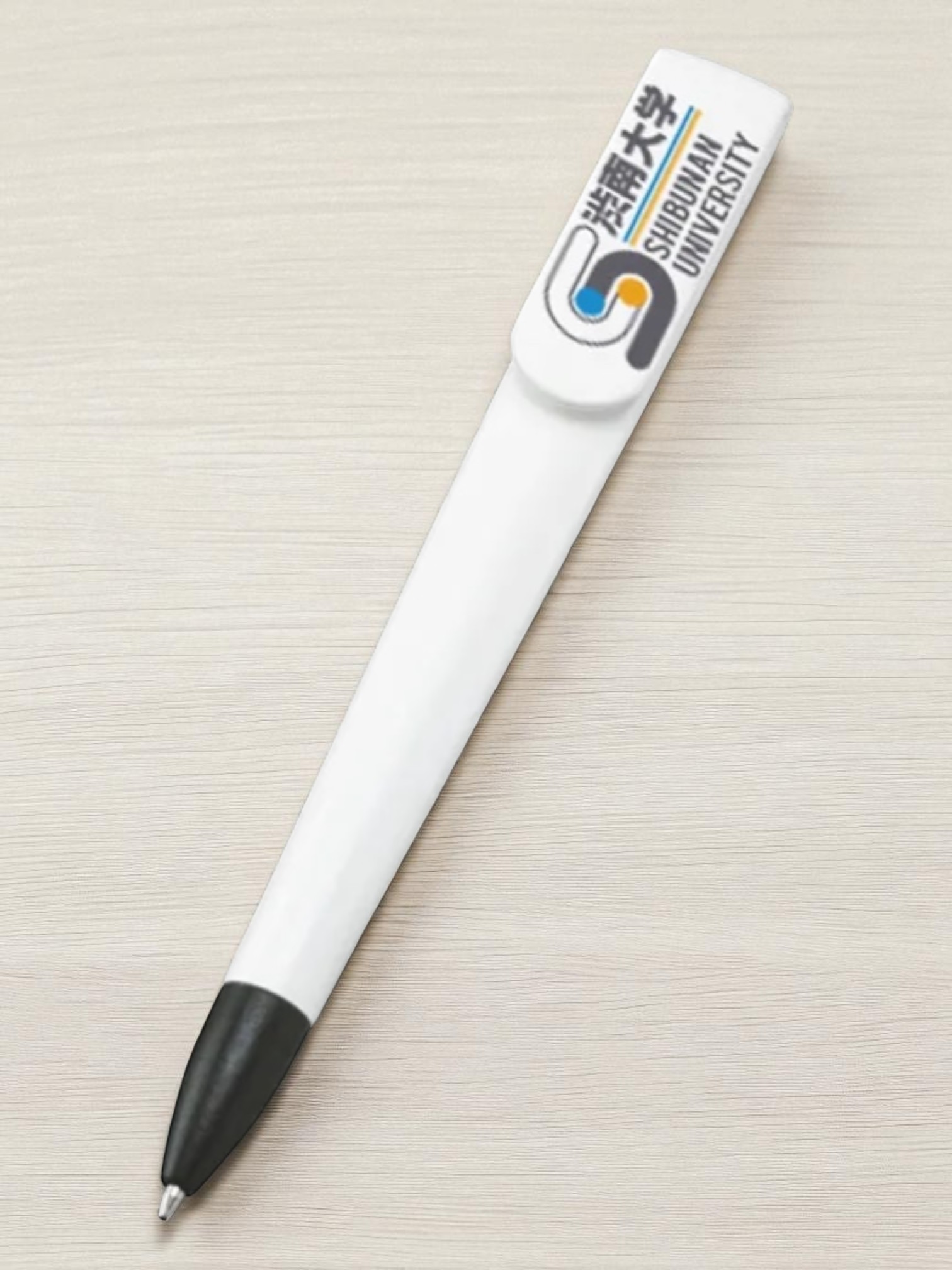 ラペルボールペン