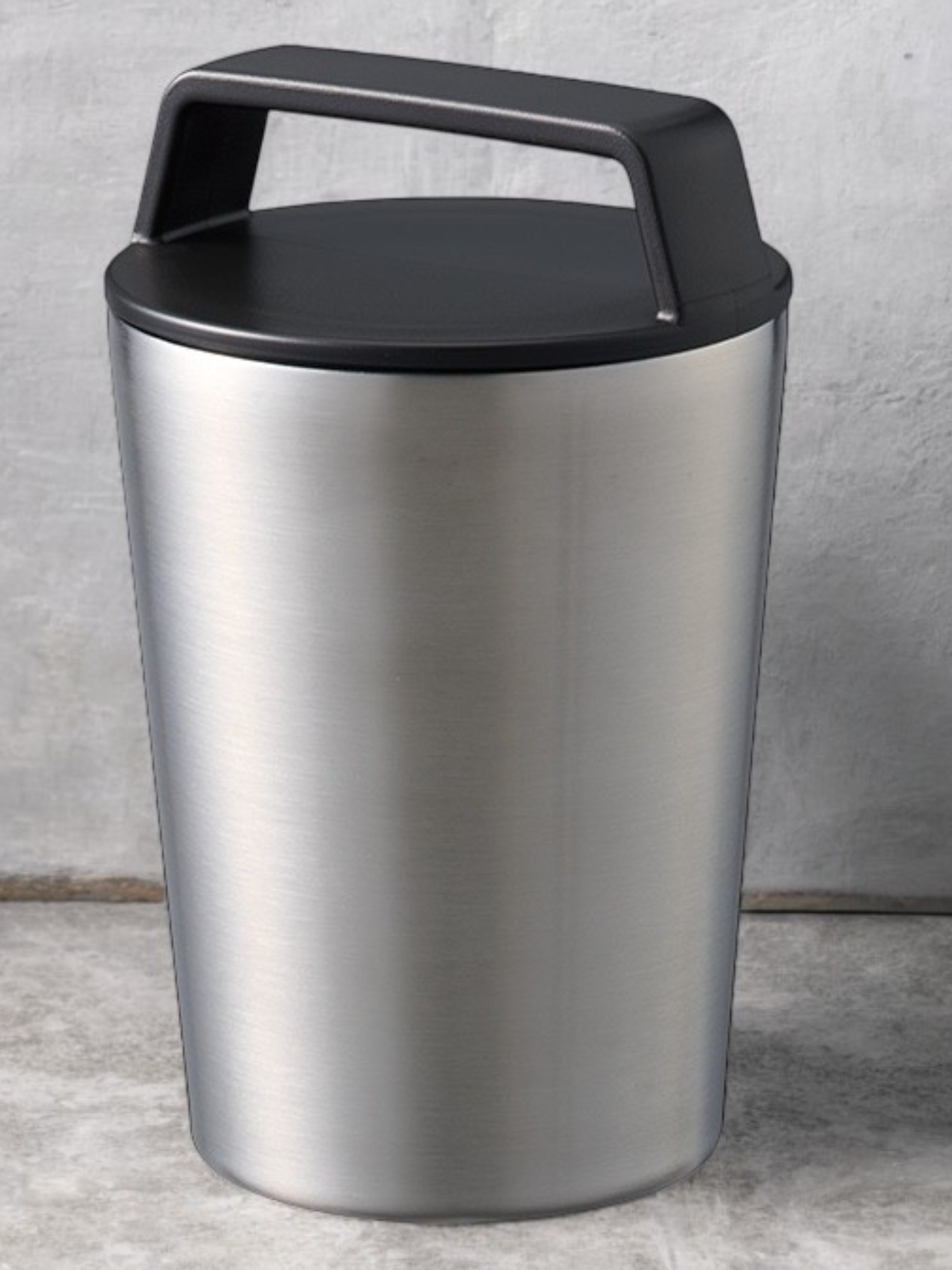 ハンドルサーモステンレスタンブラー320ml